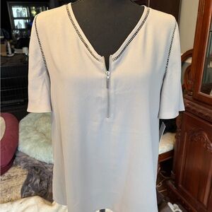 Apt. 9 Elegant Light Gray Top